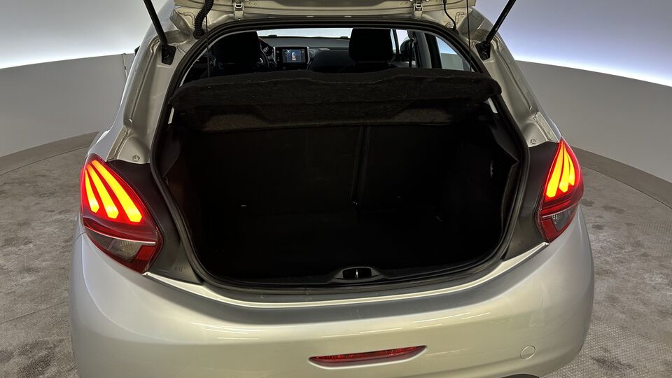 Peugeot 208 vaihtoauto