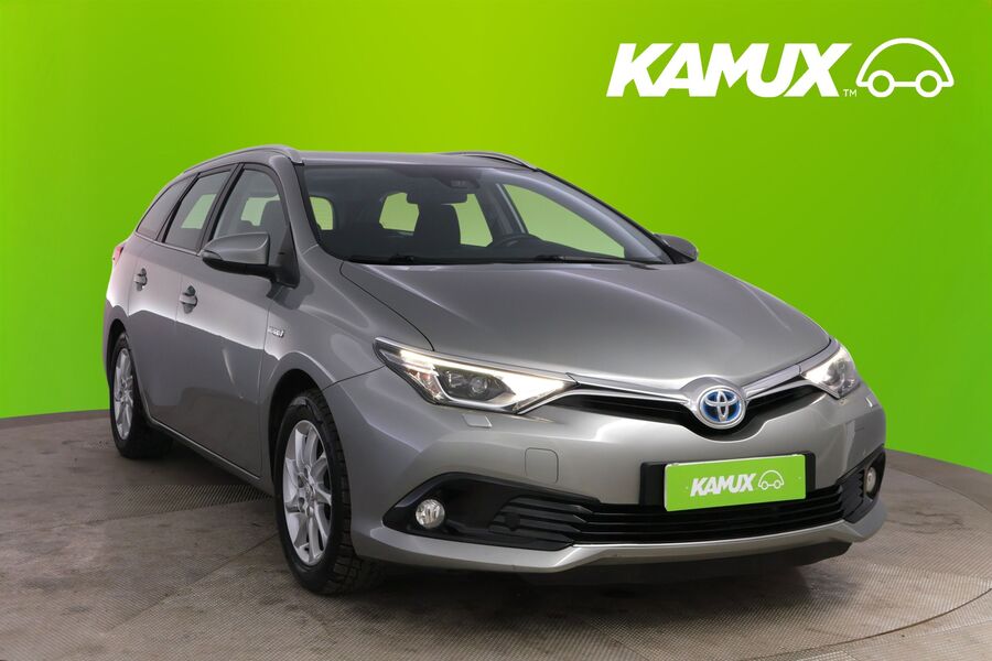 Toyota Auris vaihtoauto