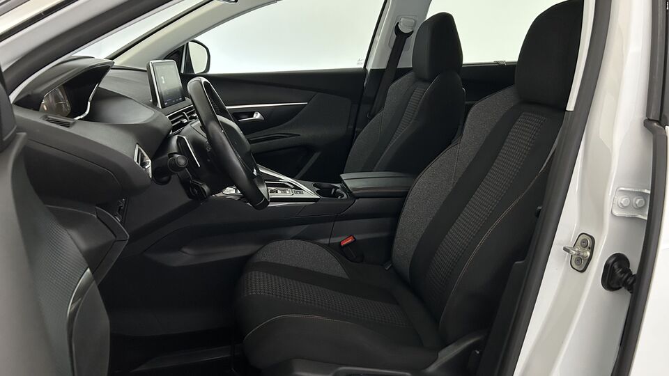 Peugeot 5008 vaihtoauto
