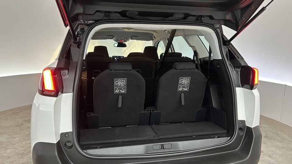 Peugeot 5008 vaihtoauto