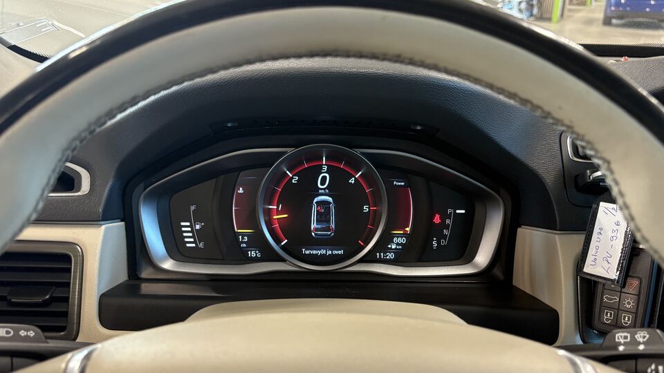 Volvo V70 vaihtoauto