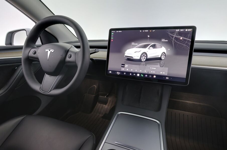 Tesla Model Y vaihtoauto