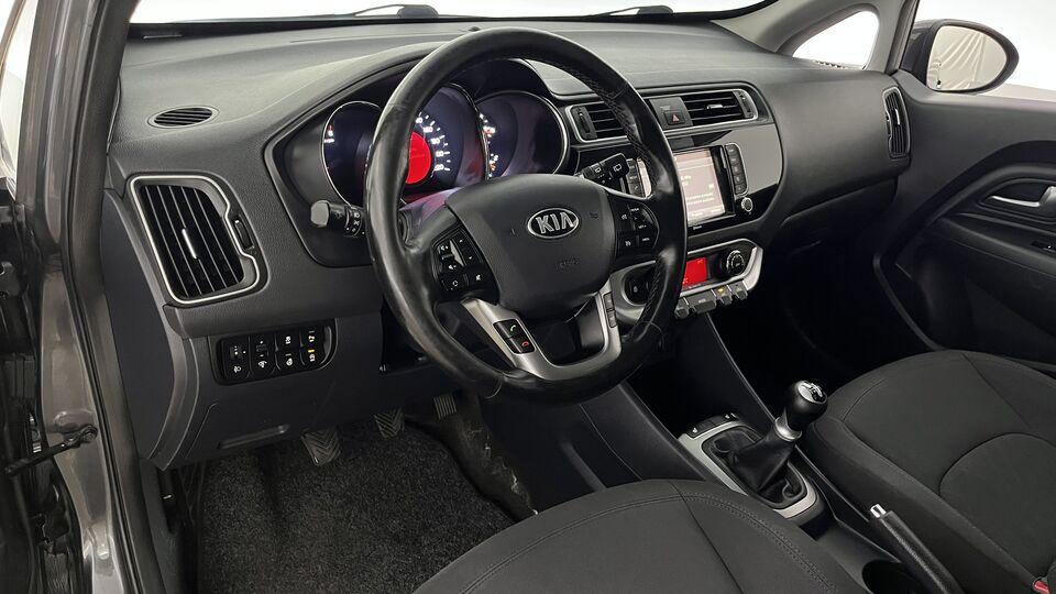 Kia Rio vaihtoauto
