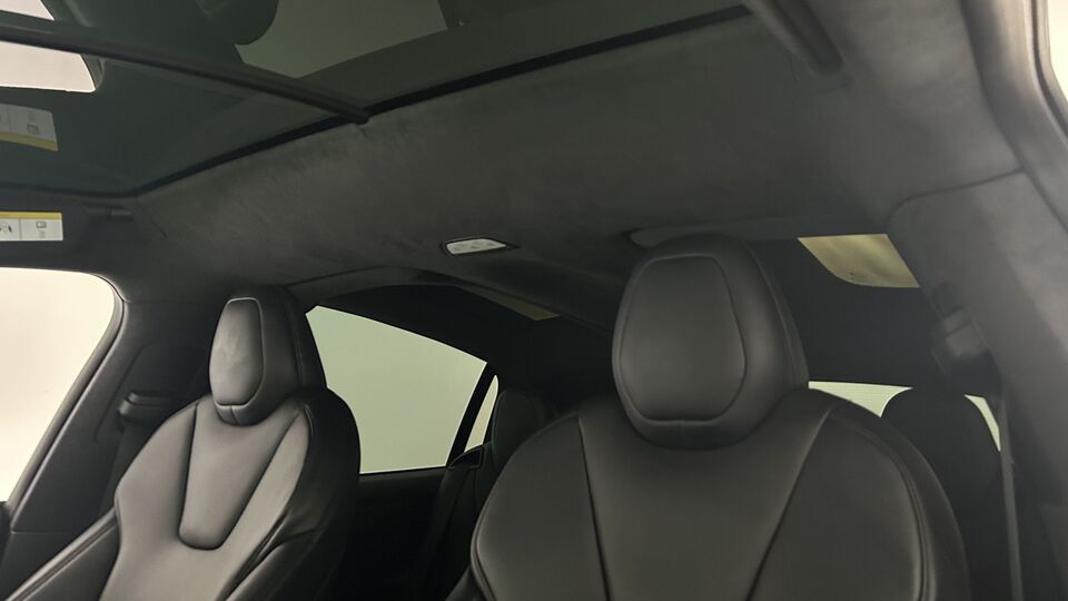 Tesla Model X vaihtoauto