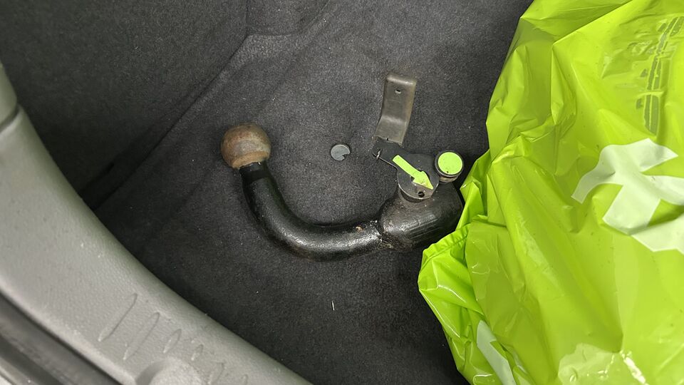 Nissan Primera vaihtoauto