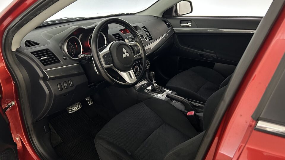 Mitsubishi Lancer vaihtoauto