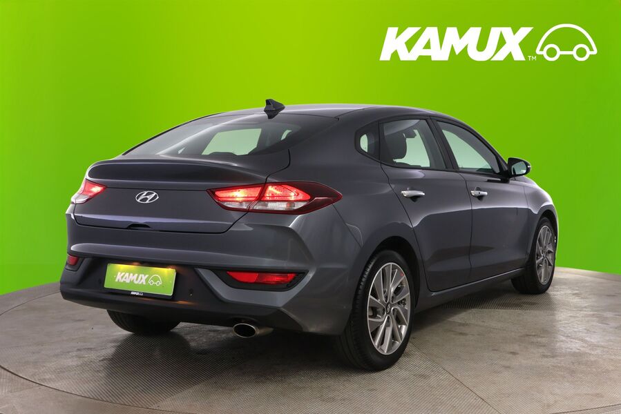 Hyundai i30 Fastback vaihtoauto