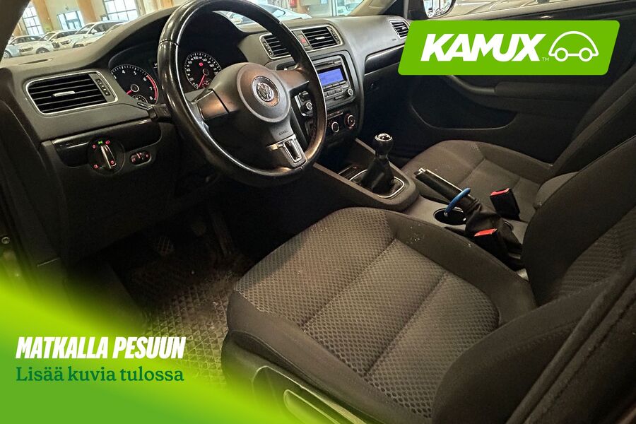 Volkswagen Jetta vaihtoauto