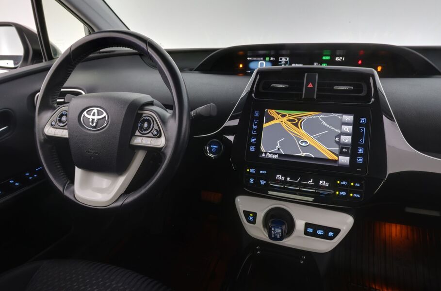 Toyota Prius vaihtoauto