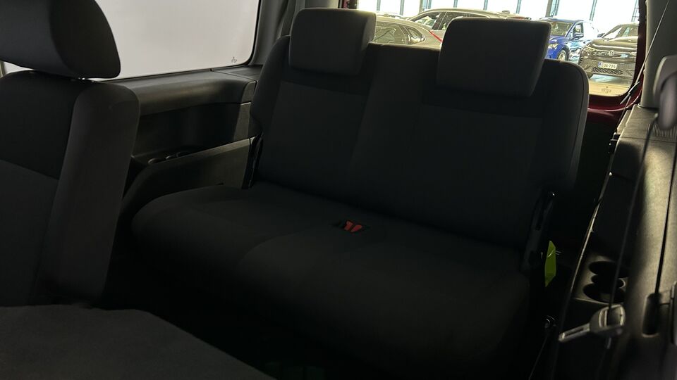 Volkswagen Caddy Maxi vaihtoauto