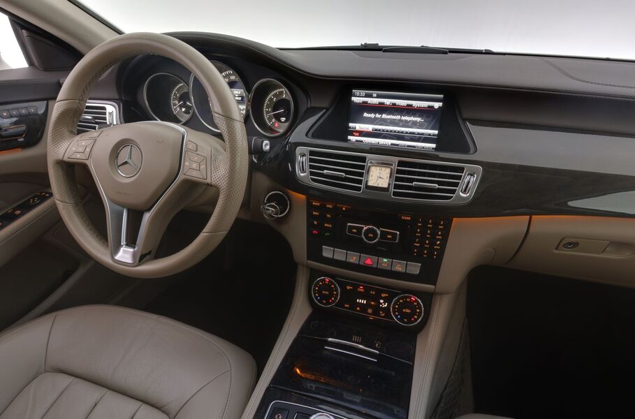 Mercedes-Benz CLS vaihtoauto