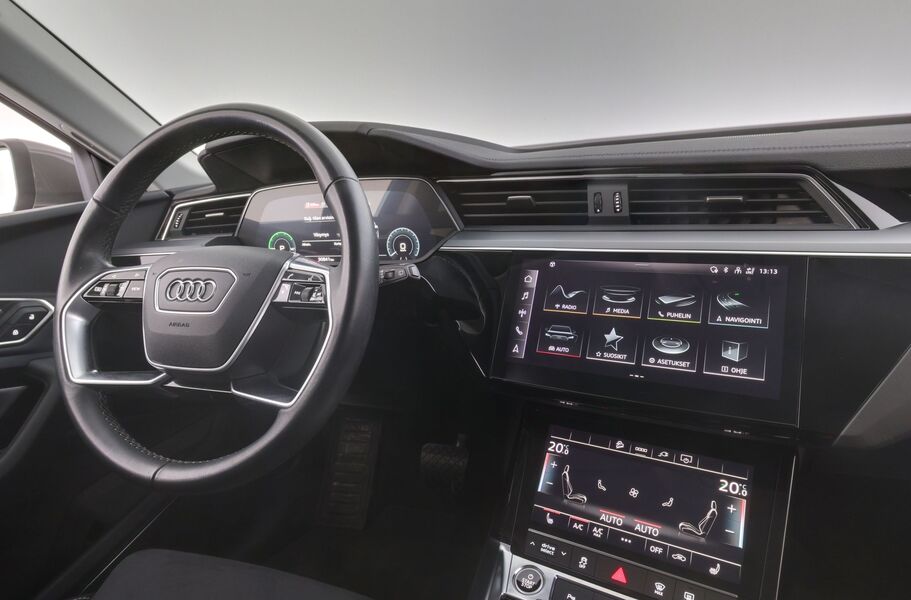 Audi Q8 e-tron vaihtoauto