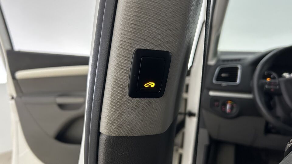 SEAT Alhambra vaihtoauto