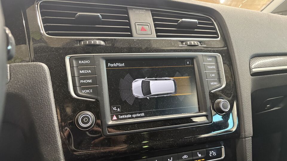 Volkswagen Golf vaihtoauto