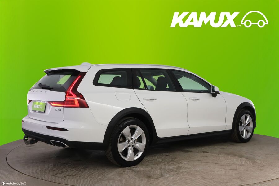 Volvo V60 Cross Country vaihtoauto