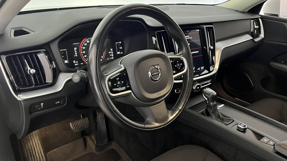 Volvo V60 Cross Country vaihtoauto