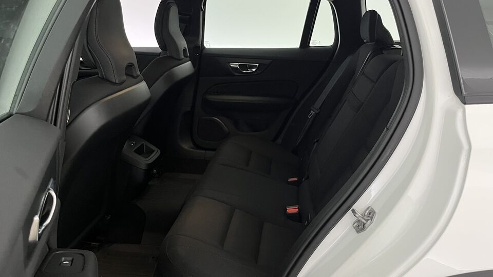 Volvo V60 Cross Country vaihtoauto