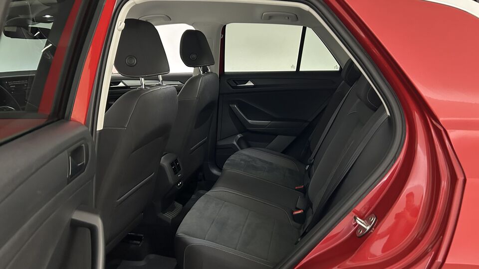 Volkswagen T-Roc vaihtoauto