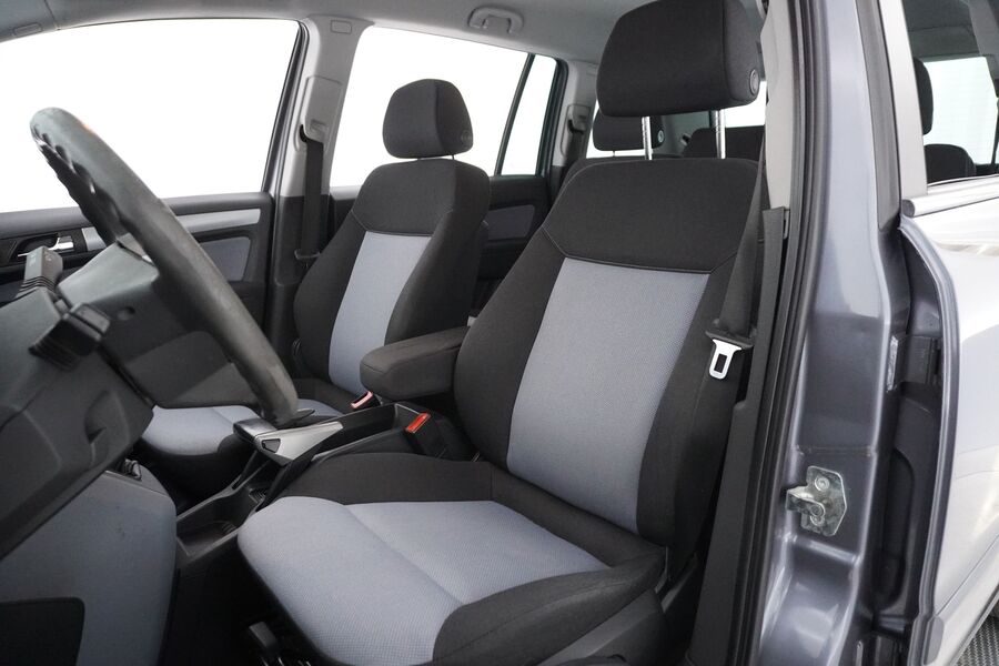 Opel Zafira vaihtoauto