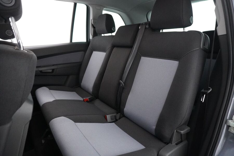 Opel Zafira vaihtoauto