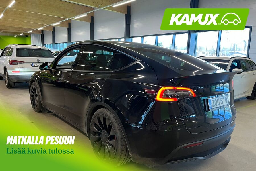 Tesla Model Y vaihtoauto