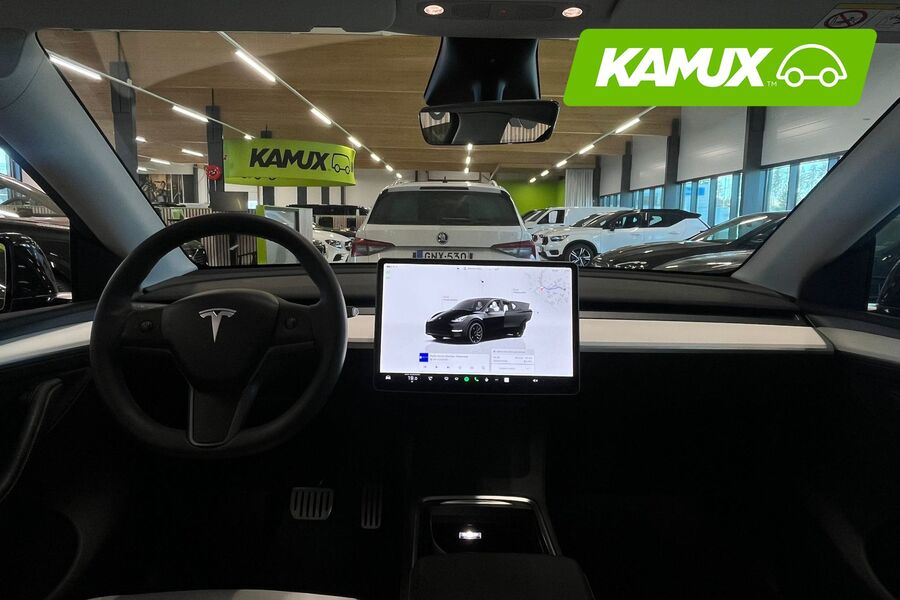 Tesla Model Y vaihtoauto