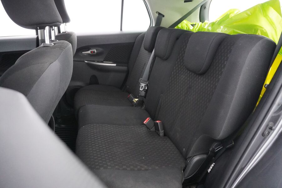 Toyota Urban Cruiser vaihtoauto