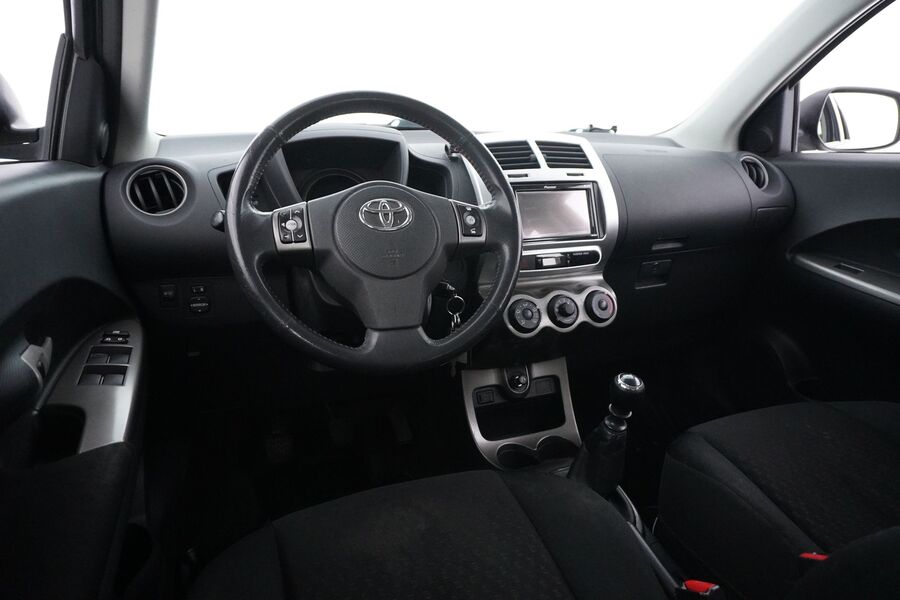 Toyota Urban Cruiser vaihtoauto