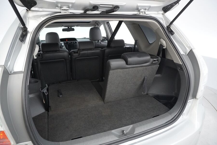 Toyota Prius+ vaihtoauto