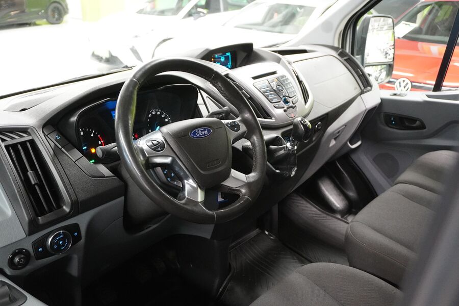 Ford Transit vaihtoauto