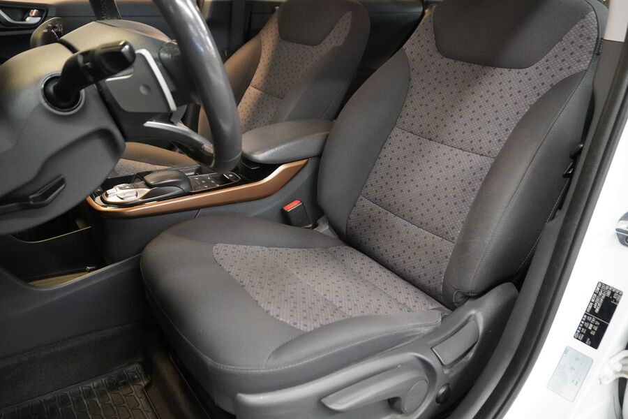 Hyundai IONIQ electric vaihtoauto