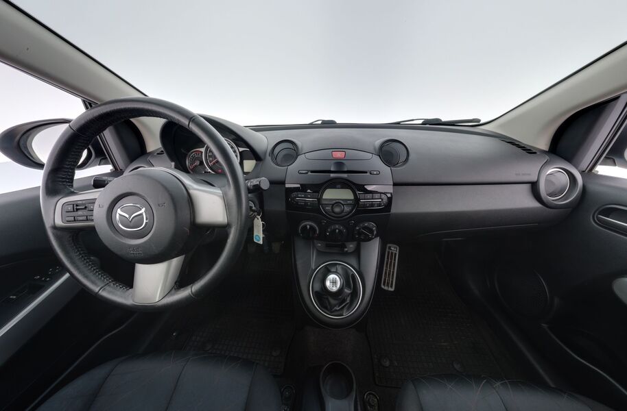 Mazda 2 vaihtoauto