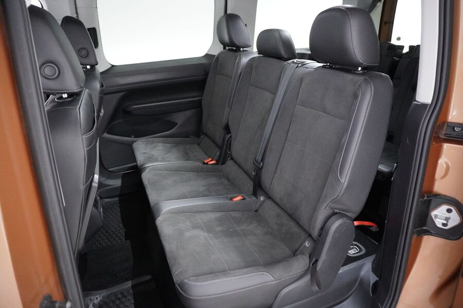 Volkswagen Caddy Maxi vaihtoauto