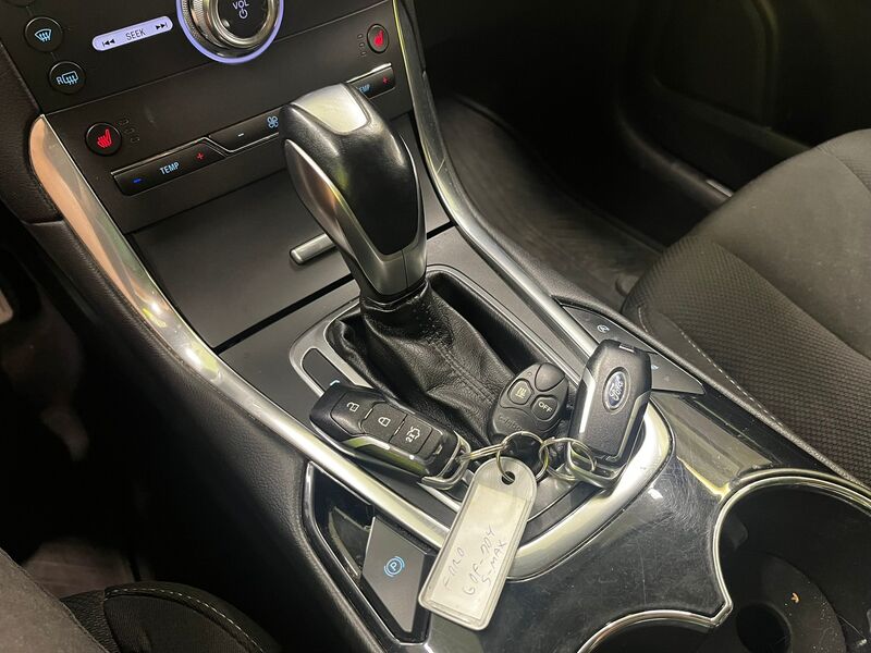 Ford S-MAX vaihtoauto