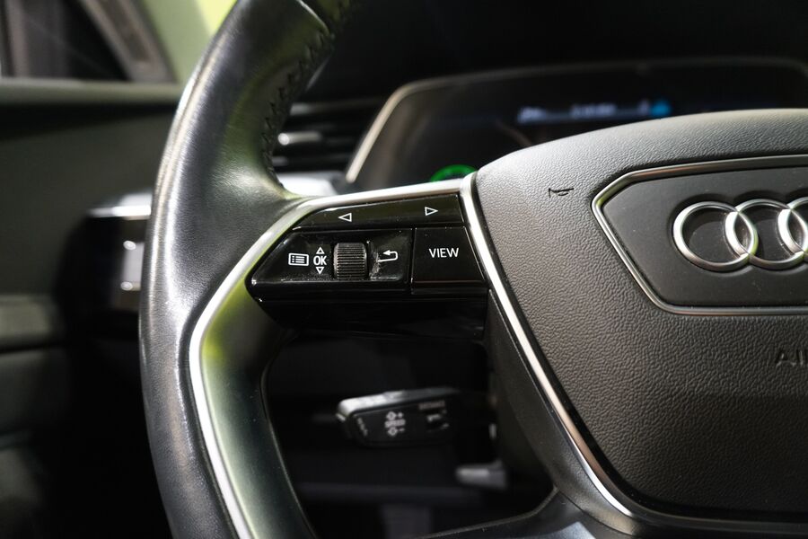 Audi e-tron vaihtoauto