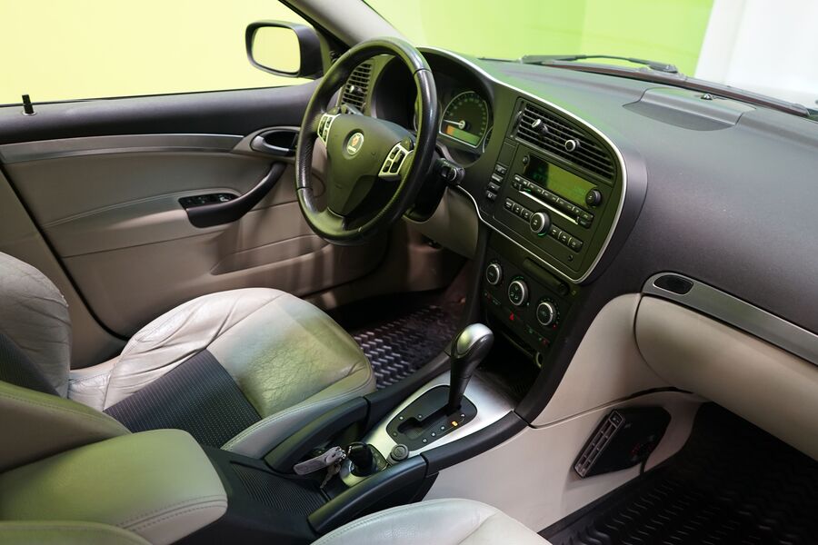 Saab 9-3 vaihtoauto
