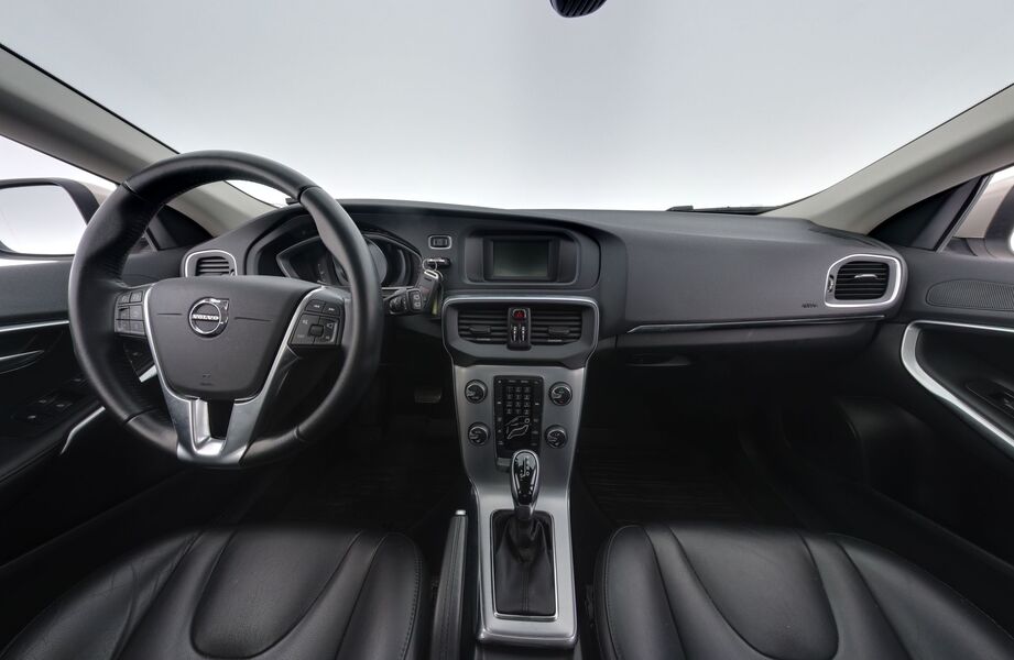 Volvo V40 vaihtoauto