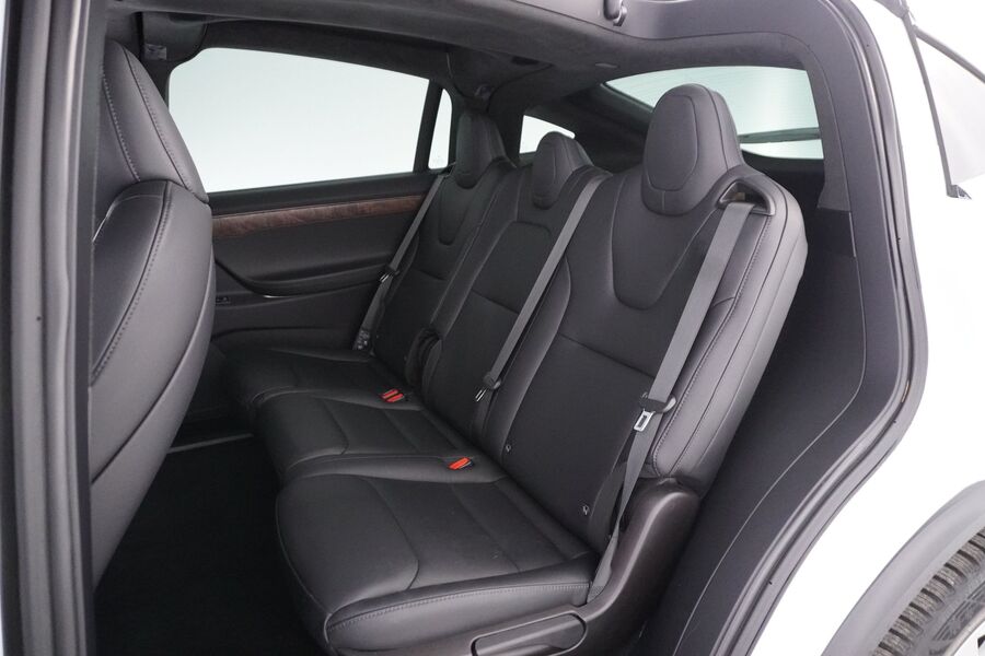 Tesla Model X vaihtoauto