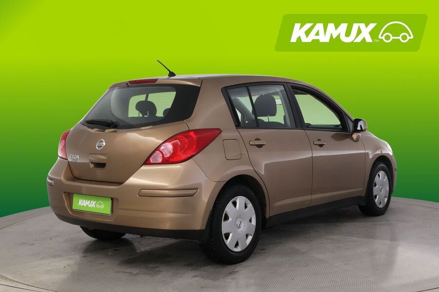 Nissan Tiida vaihtoauto