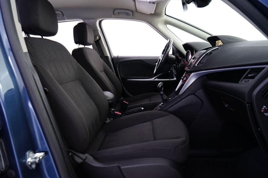 Opel Zafira Tourer vaihtoauto