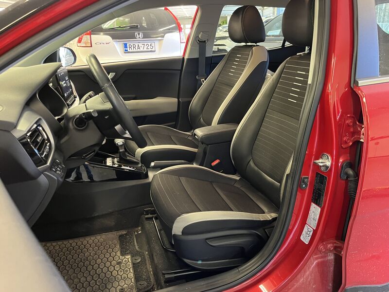 Kia Stonic vaihtoauto