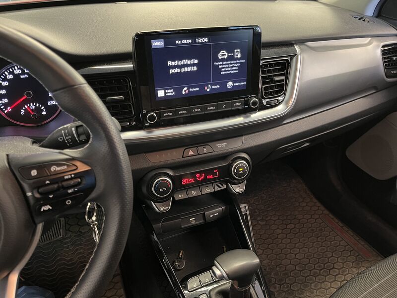 Kia Stonic vaihtoauto