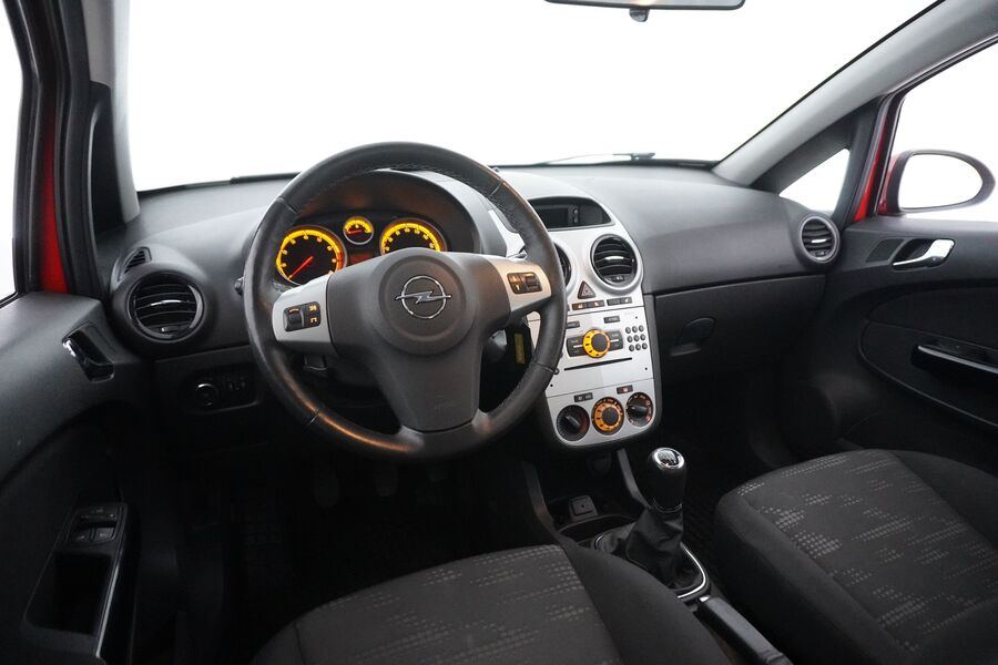 Opel Corsa vaihtoauto