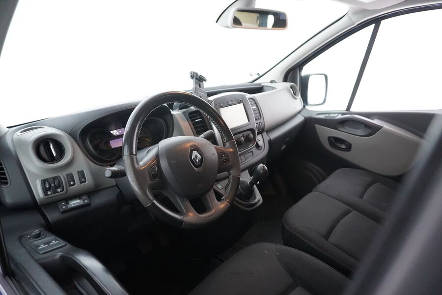 Renault Trafic vaihtoauto