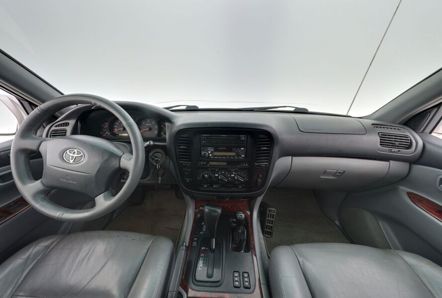 Toyota Land Cruiser vaihtoauto