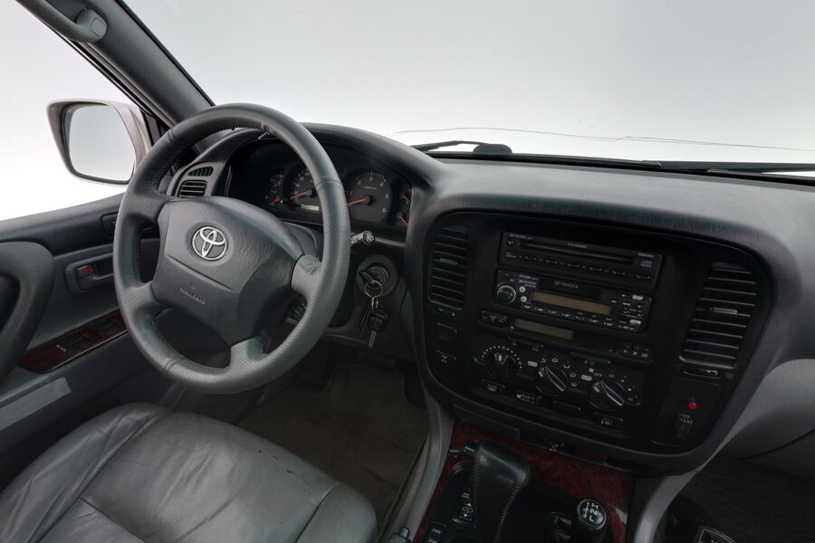 Toyota Land Cruiser vaihtoauto