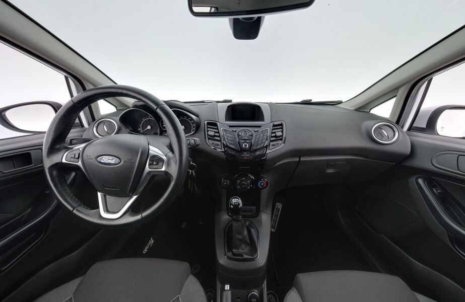 Ford Fiesta Van vaihtoauto