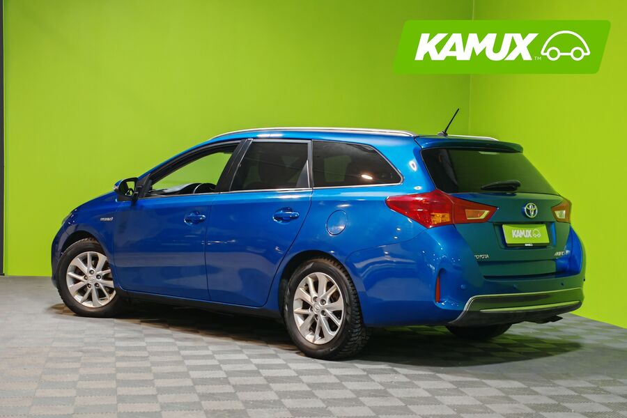 Toyota Auris vaihtoauto