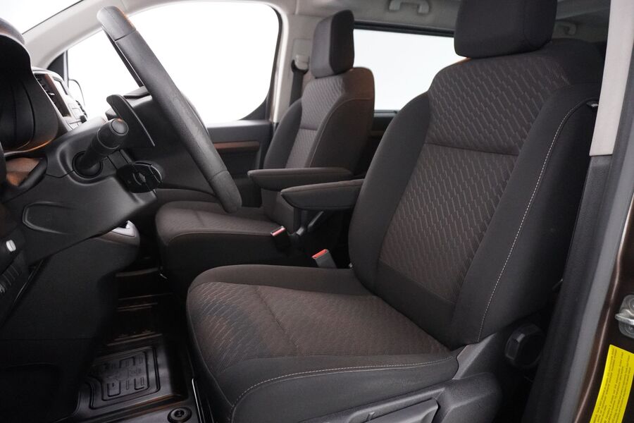 Toyota Proace Verso vaihtoauto