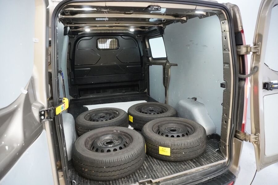 Ford Transit Custom vaihtoauto